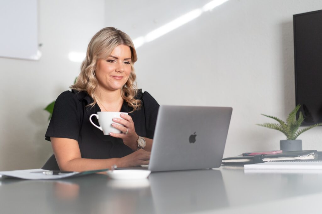 HR Software HR Software | Lydia Boyden working on a laptop at Red Kite HR Services